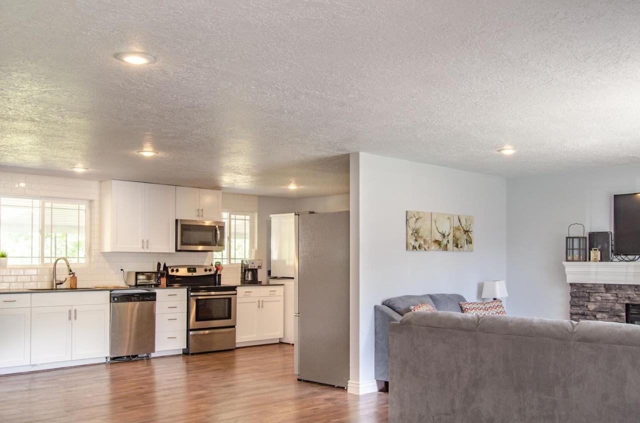 Never Stop Exploring- 3 Bedroom 2 Bath Home Of Duplex, Close To Zion, Bryce, And Brianhead Сидар-Сити Экстерьер фото
